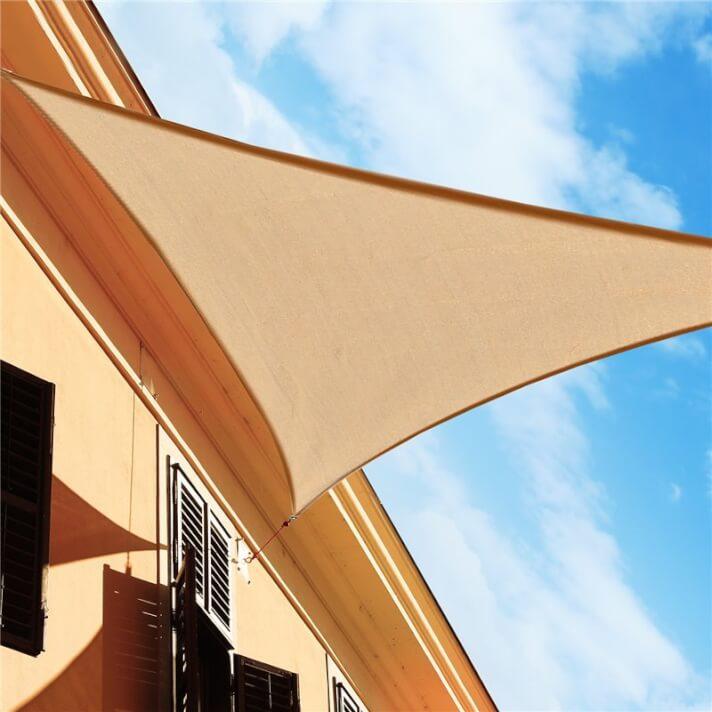 Toldo Triangular Impermeável com Proteção UV + 3 Cordas (Brinde)